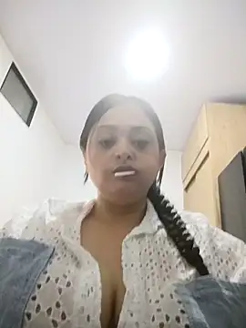 Snapshot of Nanna_160290 chatting on September 12, 2025, 9:25 pm Nanna 160290 online show from September 12, 2025, 9:25 pm