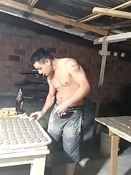 hoteder online show from November 27, 2025, 12:55 am