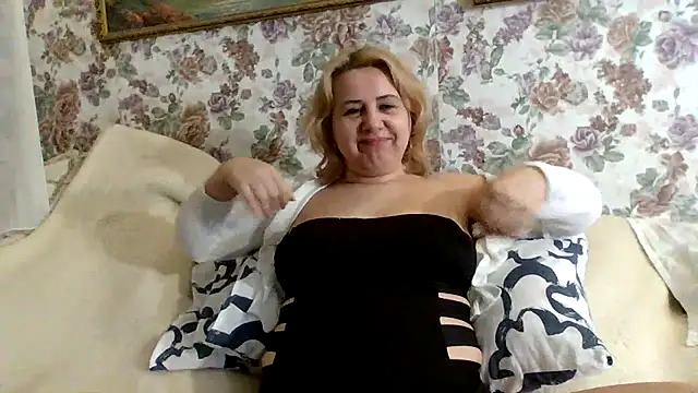 LustyyX online show from February 5, 2026, 8:26 pm