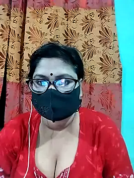 Snapshot of Ayat-3 chatting on September 21, 2025, 8:58 pm Ayat-3 online show from September 21, 2025, 8:58 pm