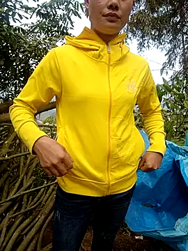 Snapshot of Ruaiuoi chatting on February 15, 2026, 7:51 am Ruaiuoi online show from February 15, 2026, 7:51 am