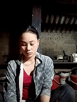 Snapshot of Ruaiuoi chatting on March 1, 2026, 9:48 pm Ruaiuoi online show from March 1, 2026, 9:48 pm