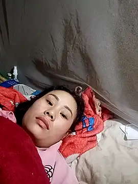 Ruaiuoi online show from March 17, 2026, 1:41 am