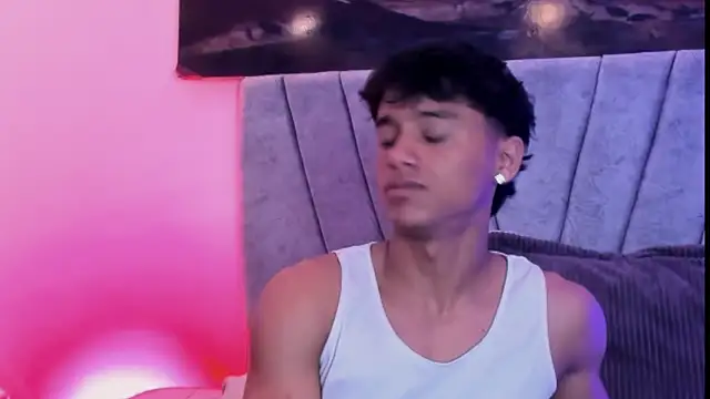 ZYZZ1312 online show from November 21, 2025, 7:35 pm