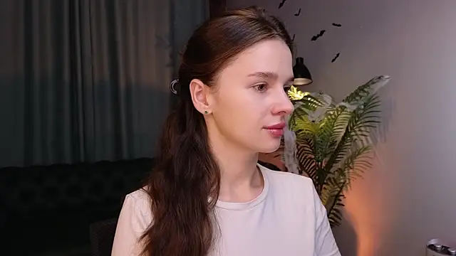 Snapshot of Olivia_Farrell chatting on October 31, 2025, 12:46 pm Olivia Farrell online show from October 31, 2025, 12:46 pm