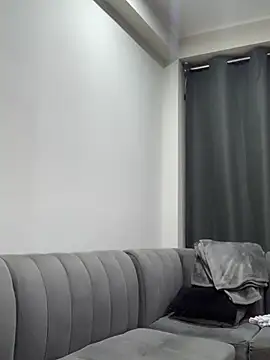 whitebolx online show from January 18, 2026, 3:32 am