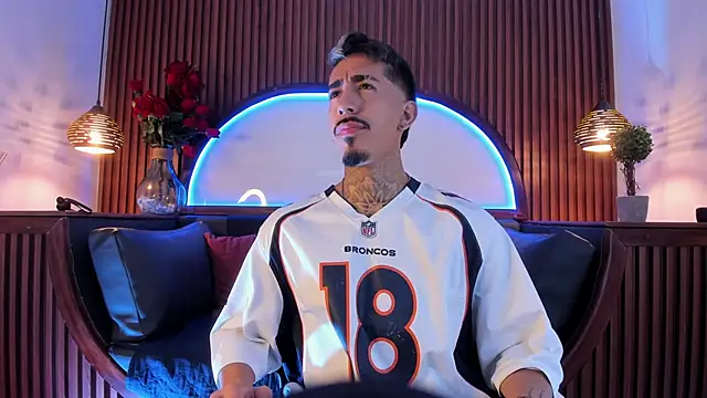 Donovan Desmond online show from January 16, 2026, 4:05 am