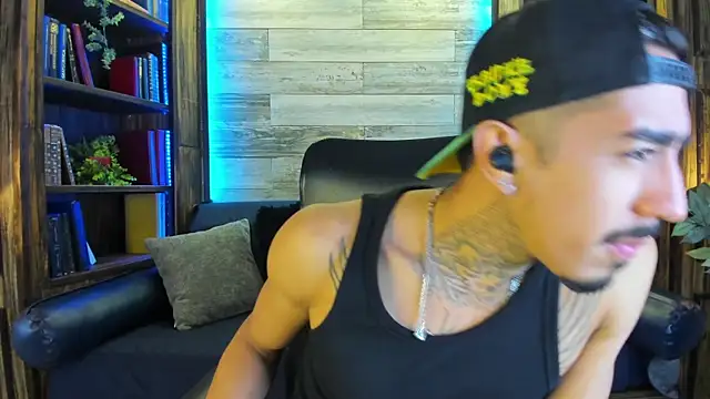 Donovan Desmond online show from December 20, 2025, 3:42 am