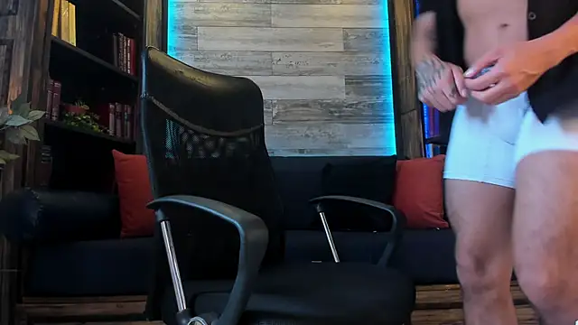 Snapshot of Donovan_Desmond chatting on November 26, 2025, 8:31 pm Donovan Desmond online show from November 26, 2025, 8:31 pm