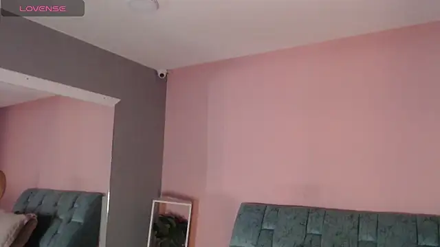 Snapshot of Camila_Russoo chatting on February 6, 2026, 6:59 pm Camila Russoo online show from February 6, 2026, 6:59 pm