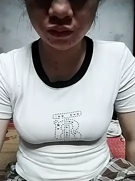 Mie rose online show from March 14, 2026, 2:23 pm