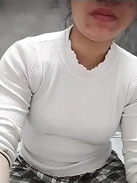 Snapshot of Mie_rose chatting on November 2, 2025, 12:54 pm Mie rose online show from November 2, 2025, 12:54 pm