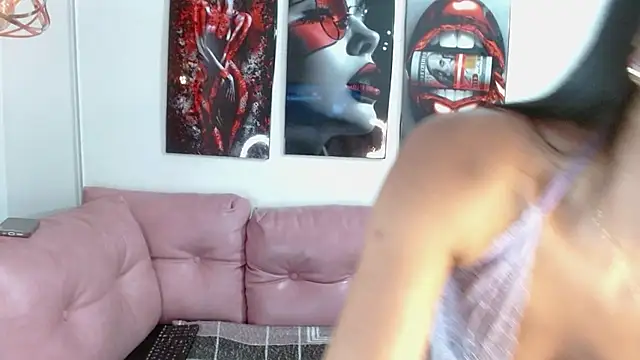 Snapshot of Miahotcs1 chatting on November 15, 2025, 12:09 pm Miahotcs1 online show from November 15, 2025, 12:09 pm