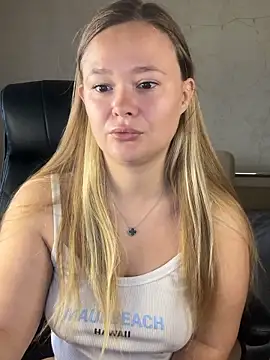 CaramelleSugar  online show from September 30, 2025, 5:46 am