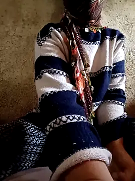 ezgi2545 online show from October 17, 2025, 6:06 am