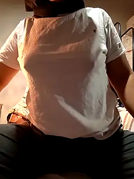 ezgi2545 online show from November 15, 2025, 5:06 pm