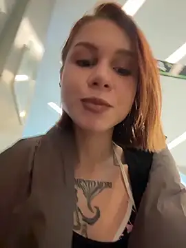 RosieSecret online show from December 17, 2025, 8:08 am