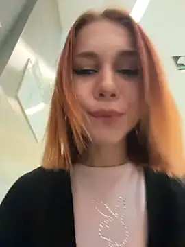 RosieSecret online show from April 5, 2026, 8:10 am