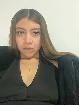 Sara-cooper2 online show from January 15, 2026, 1:53 am