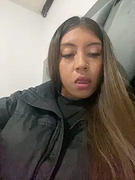 Sara-cooper2 online show from February 27, 2026, 7:35 pm