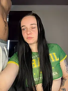 Baby Eva23 online show from April 4, 2026, 12:45 pm