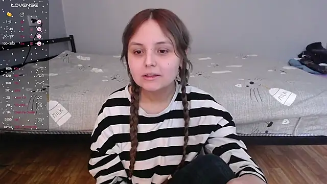 Snapshot of vendymories chatting on February 19, 2026, 12:46 pm vendymories online show from February 19, 2026, 12:46 pm