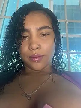 Snapshot of SophieD chatting on February 3, 2026, 1:16 pm SophieD online show from February 3, 2026, 1:16 pm