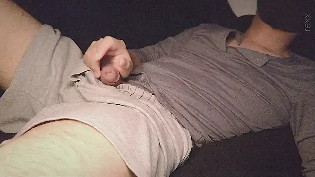 rexxcam online show from February 18, 2026, 4:47 pm