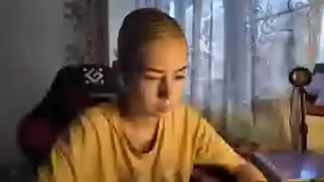 Snapshot of Witching_Moon chatting on November 1, 2025, 8:41 am Witching Moon online show from November 1, 2025, 8:41 am