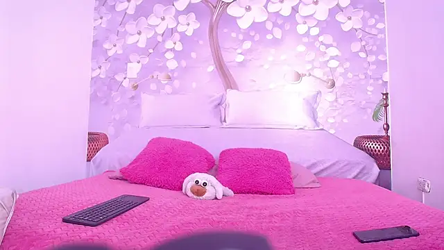 Snapshot of tammy_02_ chatting on November 29, 2025, 1:44 pm tammy 02 online show from November 29, 2025, 1:44 pm