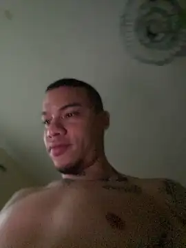 AlphaMasterXxx online show from January 5, 2026, 10:24 pm