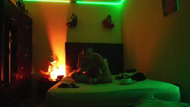 Snapshot of AlphaMasterXxx chatting on February 5, 2026, 1:23 am AlphaMasterXxx online show from February 5, 2026, 1:23 am