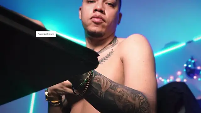 Snapshot of AlphaMasterXxx chatting on February 18, 2026, 11:17 am AlphaMasterXxx online show from February 18, 2026, 11:17 am