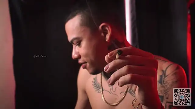 Snapshot of AlphaMasterXxx chatting on February 19, 2026, 12:24 pm AlphaMasterXxx online show from February 19, 2026, 12:24 pm