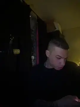 AlphaMasterXxx online show from January 15, 2026, 6:39 am