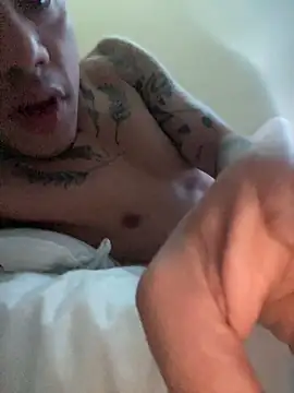 AlphaMasterXxx online show from October 18, 2025, 8:55 pm