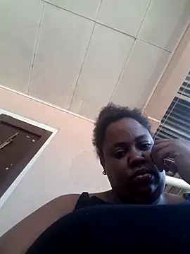 Karamelsaus online show from October 15, 2025, 2:03 pm