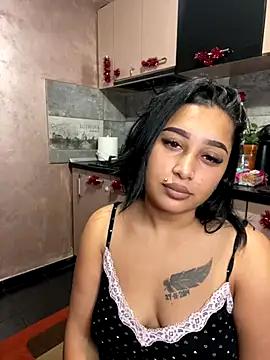 JaneetDeea online show from December 3, 2025, 10:42 pm