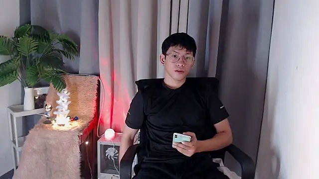 pinkcock froi2305 online show from November 4, 2025, 1:53 am