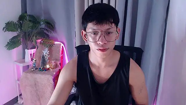 pinkcock froi2305 online show from November 17, 2025, 8:29 am