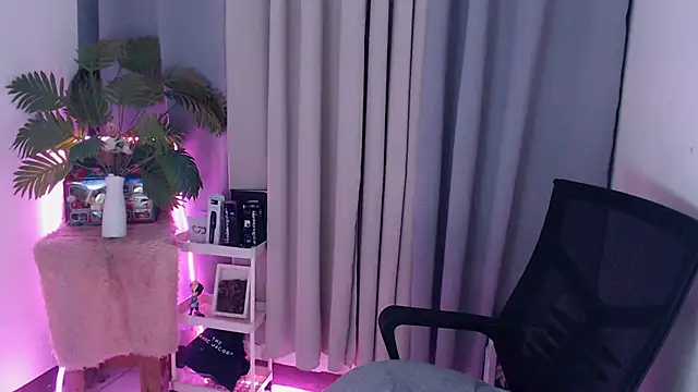 pinkcock froi2305 online show from January 16, 2026, 4:05 am