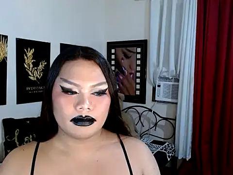 Snapshot of TSbrianaHugeCock chatting on December 13, 2025, 8:04 pm TSbrianaHugeCock online show from December 13, 2025, 8:04 pm