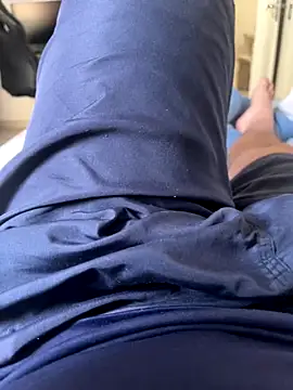 Novinho16cmz online show from October 6, 2025, 4:19 pm