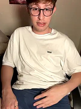 Snapshot of ricdicxs chatting on September 10, 2025, 9:47 pm ricdicxs online show from September 10, 2025, 9:47 pm