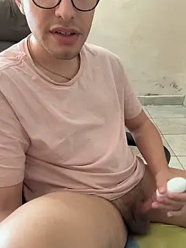 Snapshot of ricdicxs chatting on September 23, 2025, 3:41 pm ricdicxs online show from September 23, 2025, 3:41 pm