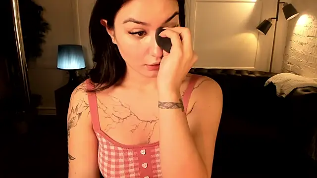 Dark Moni online show from September 21, 2025, 2:49 am