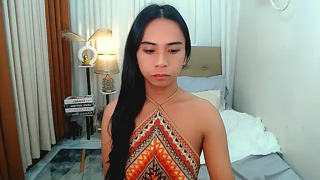 scarlet smith7 online show from February 19, 2026, 9:45 pm