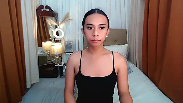 scarlet smith7 online show from April 22, 2026, 1:23 am