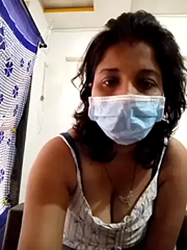 Love Foreverr12 online show from November 13, 2025, 8:29 am