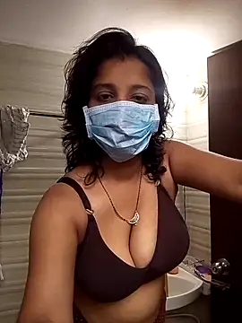 Love Foreverr12 online show from November 14, 2025, 11:03 am